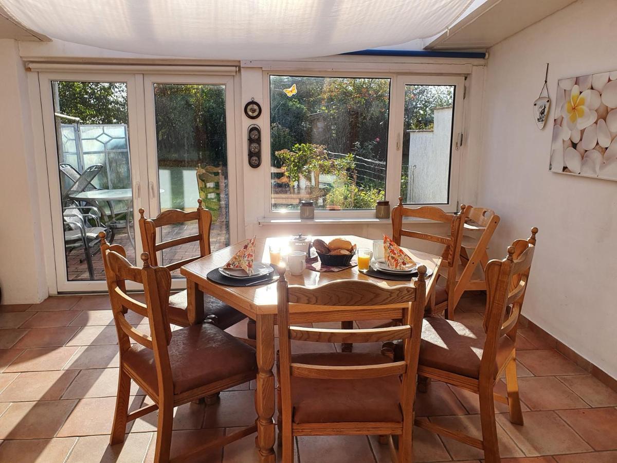 Ferienhaus Nordseeblick Norddeich  Buitenkant foto